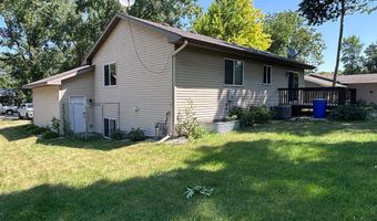 2110 Darling Ave E, Alexandria, MN 56308