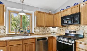 7225 Blue Maple Trl, Madison, WI 53719