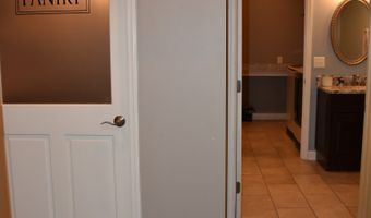 8034 Clearwater Ct, Plainfield, IN 46168