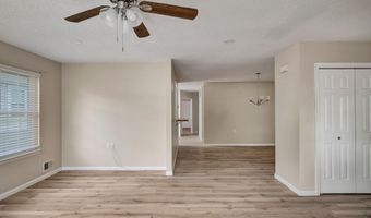 98 PINE OAK Blvd, Barnegat, NJ 08005