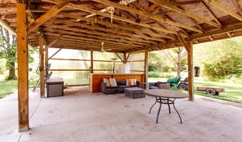 17860 River Rd, Argyle, WI 53504