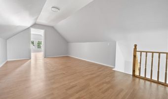 127 W 51ST St, Bayonne, NJ 07002