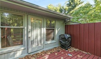 26 Dogwood Dr, Bella Vista, AR 72714