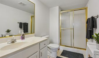 1128 8th St SE, Altoona, IA 50009