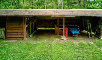 85 Plainfield Pike, Foster, RI 02825