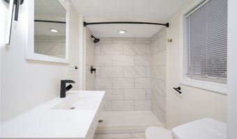 1389 Bryden Dr, Akron, OH 44313