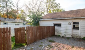 617 W FRANKLIN St, Appleton, WI 54911