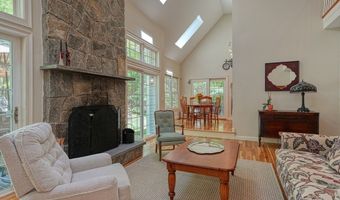 11 Quail Run, Bolton, MA 01740