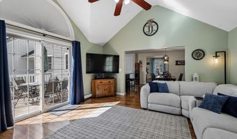 5 Whitetail Ln, Chester, NH 03036