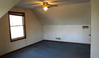 880 W Mashie Ct, Angola, IN 46703
