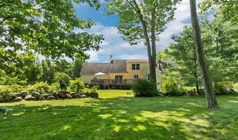 54 Liberty Ln, Barrington, NH 03825