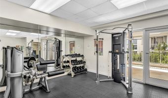 9751 E Bay Harbor Dr 12D, Bay Harbor Islands, FL 33154