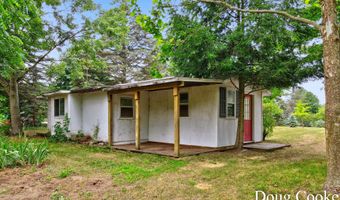 10574 88th Ave, Allendale, MI 49401