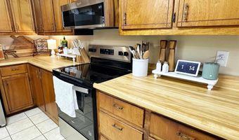 511 E Pine St, Atmore, AL 36502