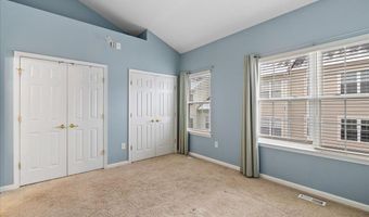 5317 CHIEFTAIN Cir, Alexandria, VA 22312