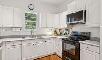 15 Palmetto Beach Dr, Bluffton, SC 29910