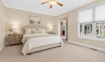 3220 Fairhaven Dr, Allegan, MI 49010