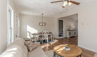 31 Anthony St, Coventry, RI 02816
