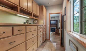 512 River Dr, Clark Fork, ID 83811