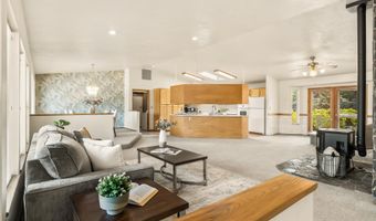 64502 McGrath Rd, Bend, OR 97701