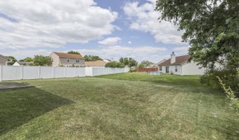 944 Angus Ln, Indianapolis, IN 46217