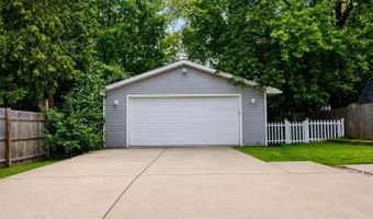 1844 S JEFFERSON St, Appleton, WI 54915
