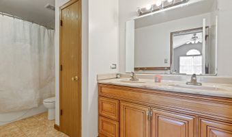 12521 S Central Park Ave, Alsip, IL 60803