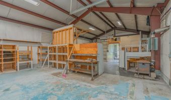 805 Farnum Pike, North Smithfield, RI 02896