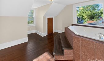 208 N 5th St, Albemarle, NC 28001