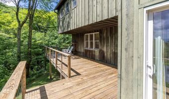 4265 Weaver Hollow Rd, Andes, NY 13731