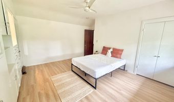6819 SELKIRK, Bethesda, MD 20817