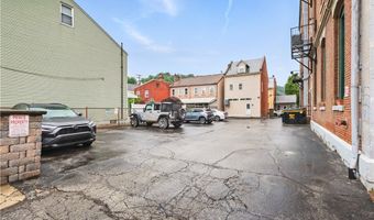 120 S 15th St 301, Airville, PA 15203