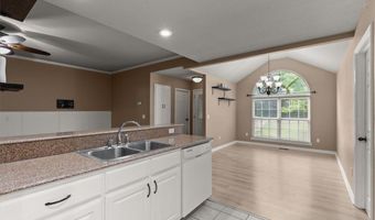 20 Westmorland Dr, Bella Vista, AR 72714