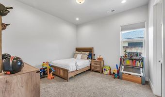 784 Grey Hawk Dr, Fernley, NV 89408