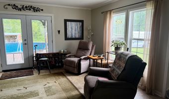 187 H Pope Rd, Adrian, GA 31002