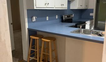 305 NW 3rd St, Antlers, OK 74523
