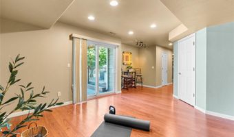 6858 Otis Ct, Arvada, CO 80003