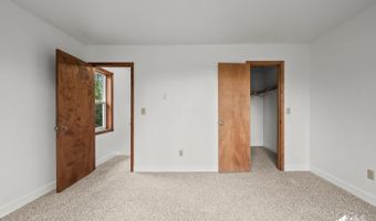 424 E Manor Ave, Anchorage, AK 99501