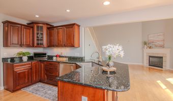1848 Harley Dr, Ann Arbor, MI 48103