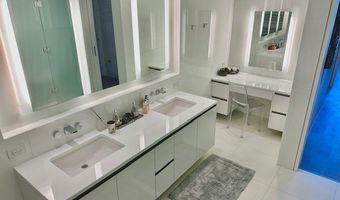 1118 Ala Moana Blvd 3403, Honolulu, HI 96814