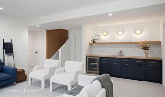 742 Honey Crk, Ada, MI 49301