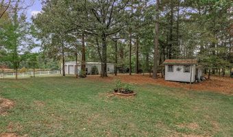 400 Crouch Rd, Benton, LA 71006