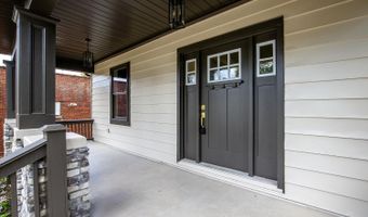 5819 Bramble Ave, Cincinnati, OH 45227