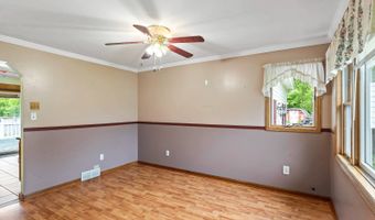 123 Rose Vidot Dr, Amsterdam, NY 12010