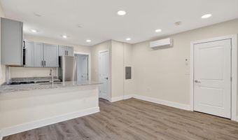 1821 T St NW, Washington, DC 20009