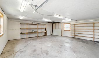 1213 S 14th St, Adel, IA 50003
