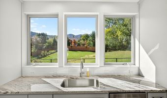 1369 Tolman Creek Rd, Ashland, OR 97520