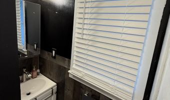 153 Schooner Ave, Barnegat, NJ 08005