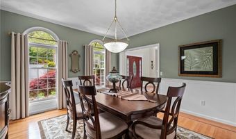 329 Wickham Rd, North Kingstown, RI 02852