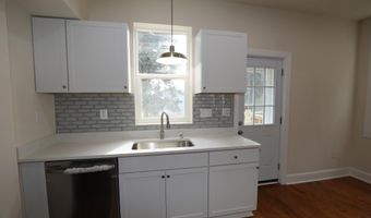 1033 PINE HEIGHTS Ave, Baltimore, MD 21229